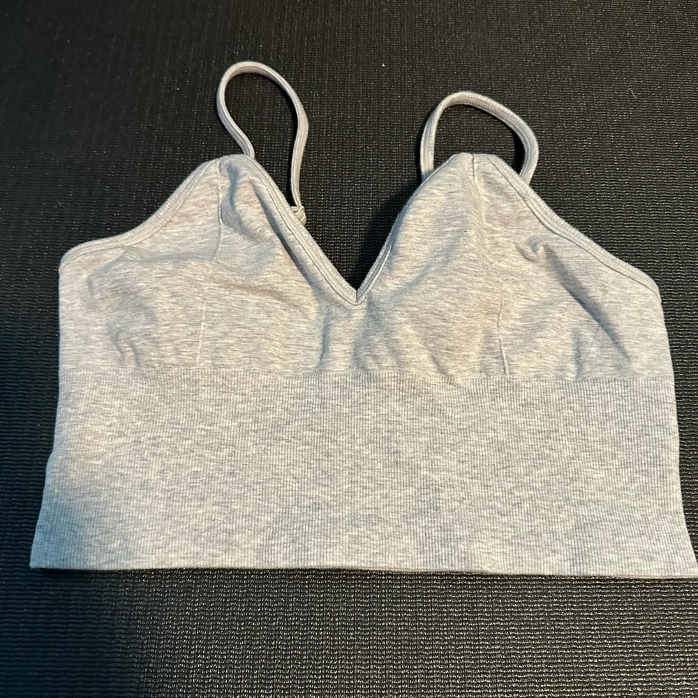 Alo Seamless Light Gray Bralette with Thin Straps